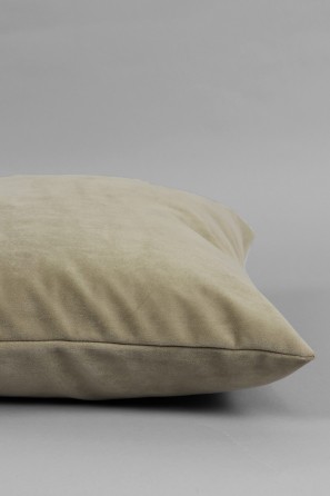 Cojín decorativo terciopelo beige capuccino