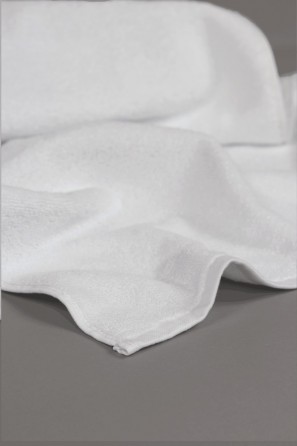 Toalla baño 100 x 150 cm 450g/m2 rizo convencional